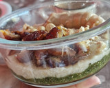 Foto del paso 3 de la receta: Pudding de chía, té matcha, plátano dátiles y avellana