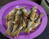 Foto langkah ke 3 dari resep Ikan Drejet Bumbu Rujak.