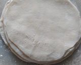 A picture of step 4 of Turkish dessert.