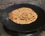 A picture of step 3 of Multigrain Paratha.