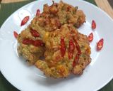 Foto langkah ke 4 dari resep Bakwan Brokoli Jagung.