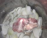 صورة لخطوة 1 من وصفة إليكي سيدتي سر مرق 🍖 اللحم بطريقة صحية وسهلة وفي متناول الجميع