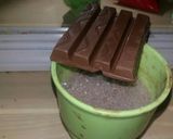 صورة لخطوة 2 من وصفة حليب شوكولاته برغوه☕☕☕