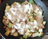 Foto del paso 3 de la receta: Strogonof de Pollo y Zapallito italiano
