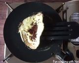 Foto langkah ke 7 dari resep Martabak Manis Lipat.
