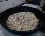 Foto del paso 3 de la receta: Sofrito para chuparse los dedos