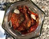 Foto del paso 2 de la receta: Tomates secos en conserva 🍅