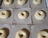 Foto langkah ke 14 dari resep Donat Empuk ala Kak Tasyi Athasyia.
