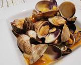 Foto del paso 5 de la receta: Almejas en salsa vieja
