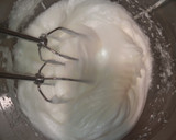 Foto del paso 4 de la receta: Coca de yogur a mi manera
