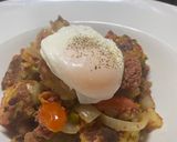 A picture of step 3 of Spicy Corned Beef Hash with Poached Egg.