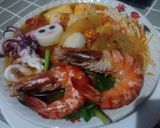 Foto langkah ke 4 dari resep Tom Yam / Tomyam Seafood.