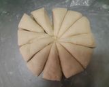 รูปขั้นตอนการทำที่ 5 ของ Pull apart Ham Cheese Bread
