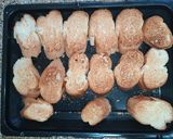A picture of step 2 of French toast with garlic butter.