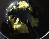 Foto langkah ke 3 dari resep Mie Goreng Pedes.