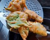 Crispy Palak Fritters recipe step 4 photo