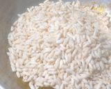 A picture of step 2 of Masala Pori.