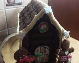 Foto del passaggio 5 della ricetta Casetta di Natale