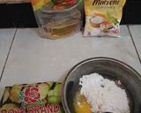 Foto langkah ke 2 dari resep Egg Chicken Roll.
