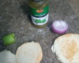 A picture of step 2 of Aloo bun kabab.
