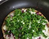 A picture of step 5 of Chapati pizza.