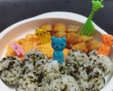 Foto langkah ke 3 dari resep Nori rice ball.