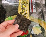Hình bước làm 2 của món Snack Rong Biển