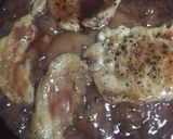 Foto del paso 4 de la receta: Bifes de cerdo con salsa malbec