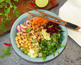 Foto del paso 2 de la receta: Poke de garbanzos y Heura