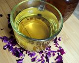 A picture of step 3 of Rose Honey tea.