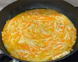 A picture of step 12 of Enoki Mushroom Omelette.
