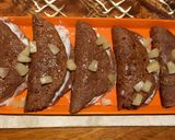 Foto del paso 6 de la receta: Panqueque saludable de chocolate relleno con crema de anana