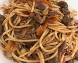 Foto del paso 3 de la receta: Espaguetis con vegetales y carne de res 🥩