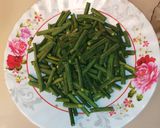 Foto langkah ke 1 dari resep Tumis kacang dengan tempe.