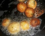 A picture of step 3 of Malai kofta.
