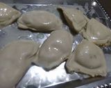 A picture of step 7 of Carrot pudding empanada.