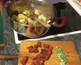 Foto del paso 4 de la receta: Patatas con níscalos