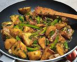 A picture of step 4 of Fried sweet potatoes & arrow roots.