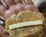 A picture of step 3 of Chicken cheese rolls.