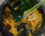Foto langkah ke 2 dari resep Tuna Bumbu Kuning Uendesss dan Segar ala Bunda Pure's.