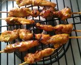 Foto langkah ke 7 dari resep Sate Ayam Sambal Matah.
