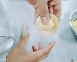 Foto langkah ke 3 dari resep Baked Chicken Curry Bun.