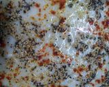 A picture of step 3 of Rice moong dal idda.
