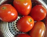 A picture of step 1 of Tomato soup.