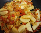 Foto del paso 3 de la receta: Guiso con patatas y bacalao