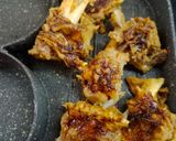 Foto langkah ke 4 dari resep Gulai Bakar Kambing Pedas.
