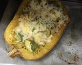 A picture of step 4 of Avocado egg spaghetti squash.