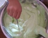 Foto langkah ke 3 dari resep Chiffon Pandan Chocochip.