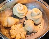 Hình bước làm 3 của món Bánh hấp từ bột bánh biscuits