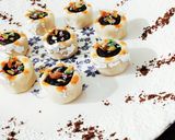 A picture of step 6 of Kaju chocolate cups.